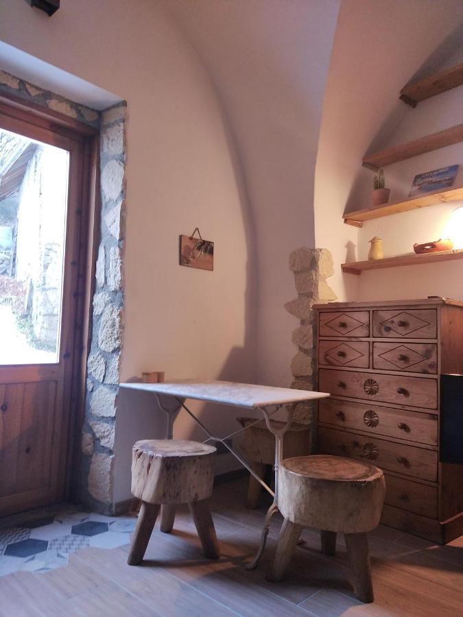 Joli Petit Appartement Montagne#Ski#Lac#Netflix# Seyne Kültér fotó